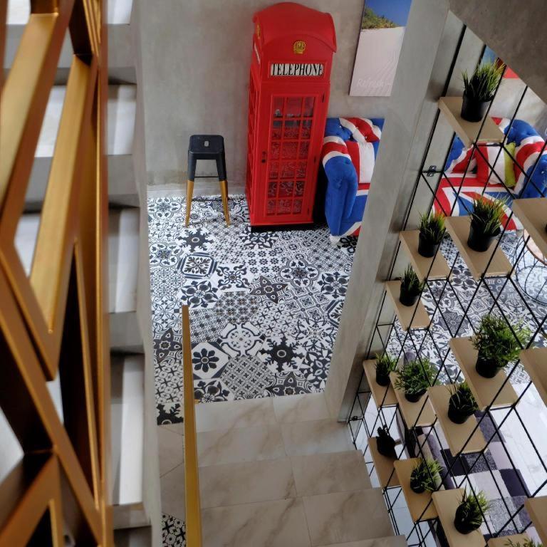 The Batik Bed And Coffee Bandung Hotel Exterior foto
